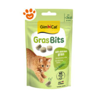 Confezione GimCat GrasBits snack per gatti con erba