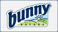 Logo Bunny Nature con scritta blu e paesaggio verde