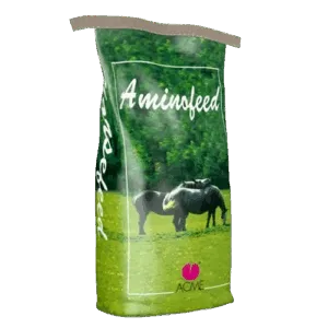 Confezione di mangime Aminofeed per bovini al pascolo
